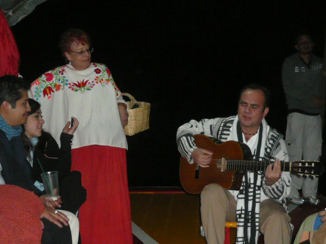 Duelo de Cuento y Canto